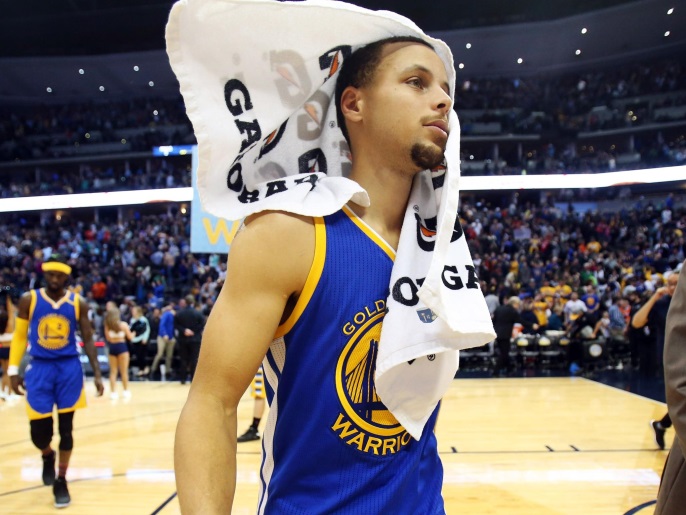 oFeb 13, 2017; Denver, CO, USA; Golden State Warriors guard Stephen Curry (30) walks off the court after the game against the Denver Nuggets at Pepsi Center. The Nuggets won 132-110. Mandatory Credit: Chris Humphreys-USA TODAY Sports