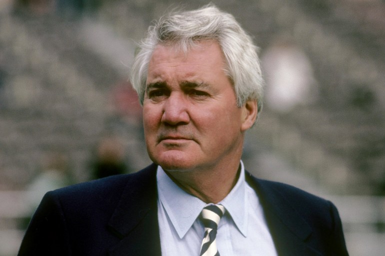 CIRCA 1980's: CBS NFL play by play announcer Pat Summerall on the field prior to the start of an NFL football game circa 1980's. Summerall has been a Color Commentator/Analyst/Play by Play announcer since 1964 for CBS, FOX, and ESPN. (Photo by Focus on Sport/Getty Images)